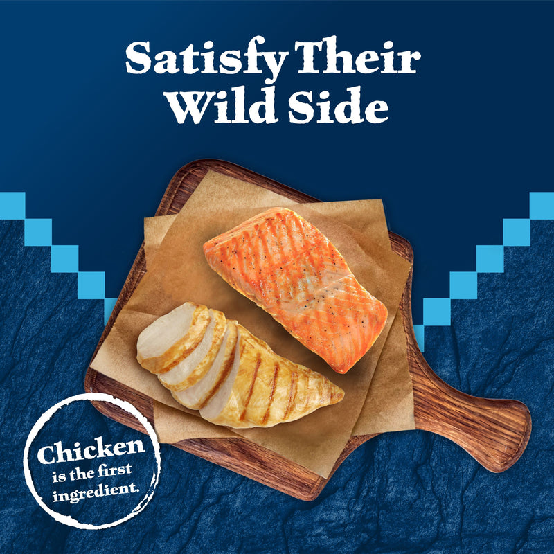 Blue Wilderness Chicken & Salmon Recipe Soft & Moist Cat Treats 2oz