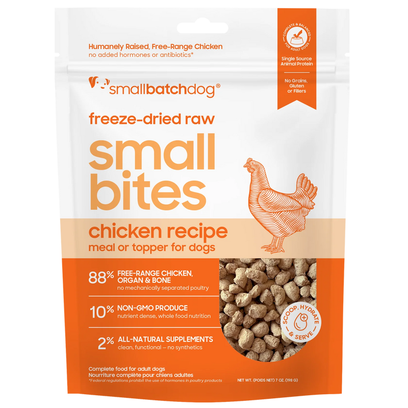 Smallbatch Dog freeze-dried raw Small Bites Chicken Recipe meal or topper, 7 oz and 20 oz bag, 88% free-range chicken, organ and bone. Sold at Jake's Pet Supply Boca Raton Lake Worth