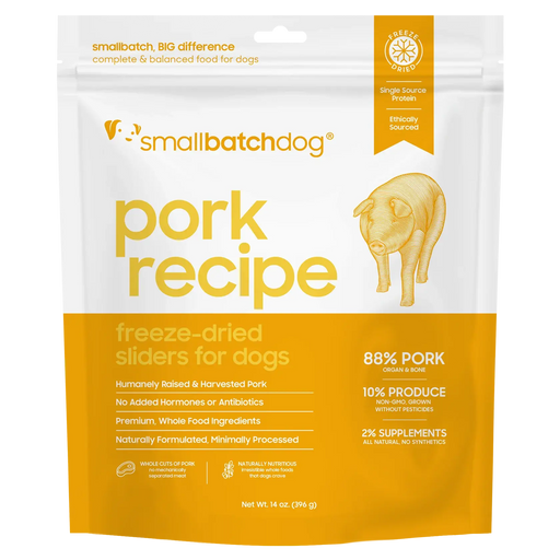 Smallbatch Dog freeze-dried sliders in a bowl, single-ingredient protein, grain and filler free. Sold at Jake's Pet Supply Boca Raton Lake Worth